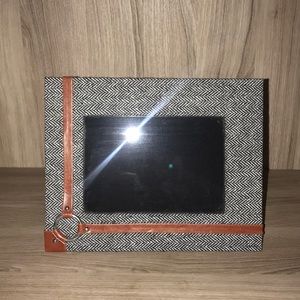 Target Chevron Frame Brown Leather Silver Detail